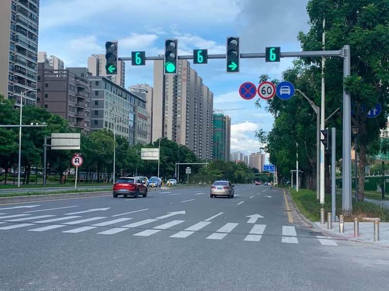 高速公路护栏